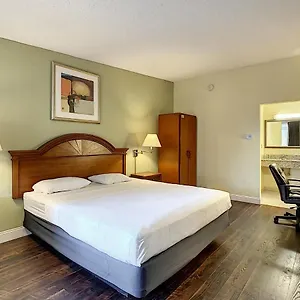 Stayable At Florida Mall Hotel